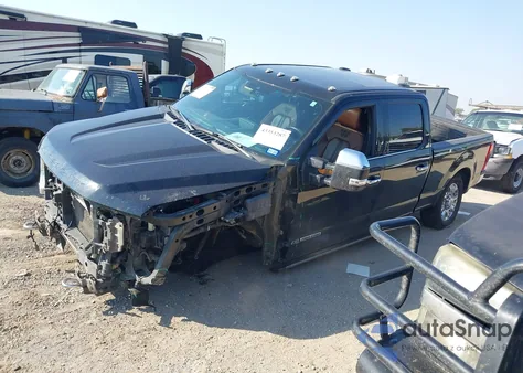 2022 Ford F-250 King Ranch из США, поврежденный, VIN 1FT7W2BT2NEC03305